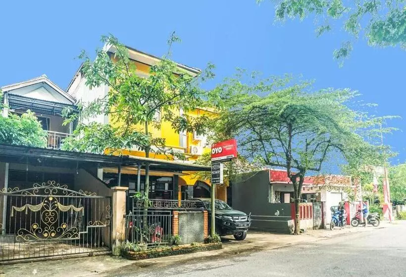 ホテル Oyo 2872 Garuda Guest House