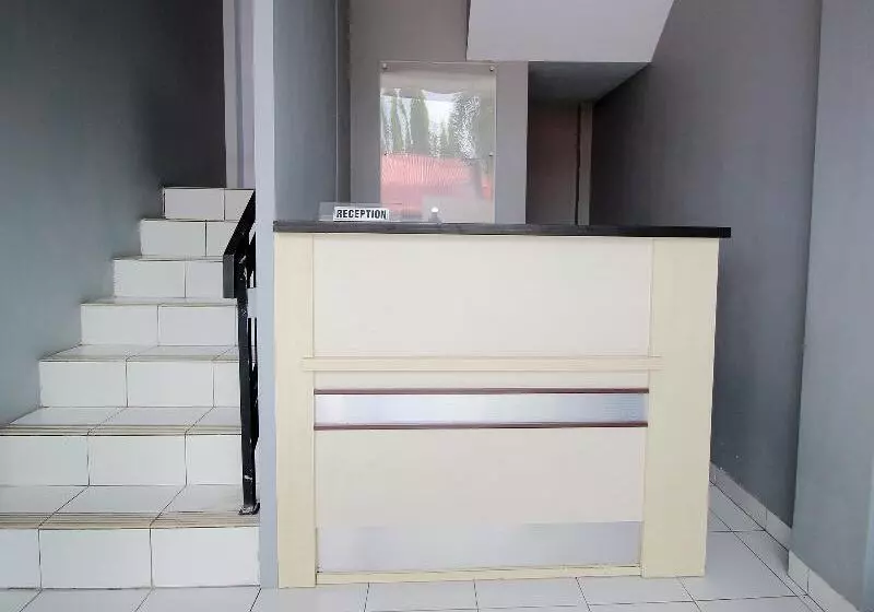 Spot On 2842 Hotel Rindu