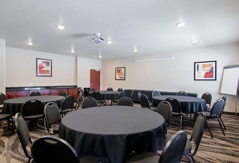 Cobblestone Hotel & Suites   Andrews