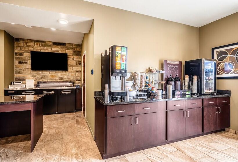 Cobblestone Hotel & Suites   Andrews