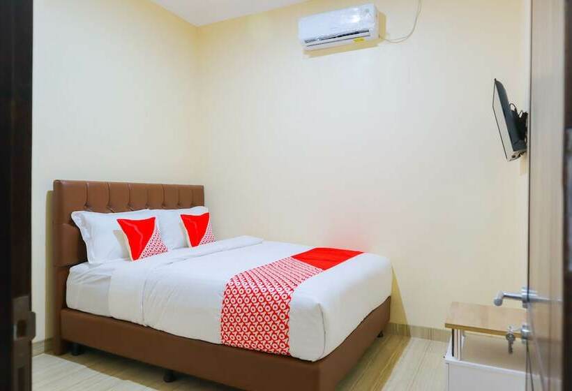 هتل Oyo 2741 Kr Bulan