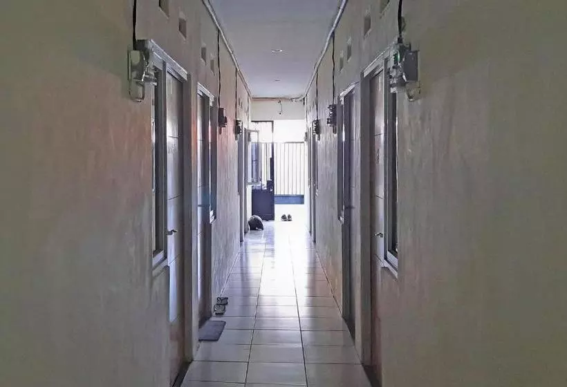 Hôtel Oyo 2751 Deyo Kost