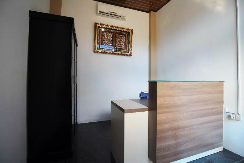 ホテル Reddoorz Syariah Near Unila