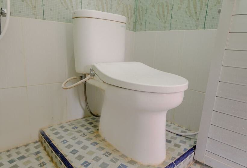 Hotell Oyo 2570 Griya Kinanthi Family