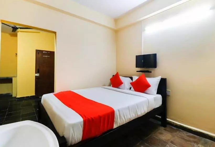 Hotelli Oyo 65533 Elite Suites