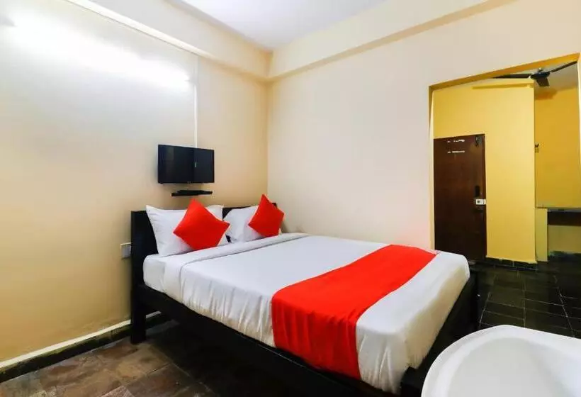Hotelli Oyo 65533 Elite Suites