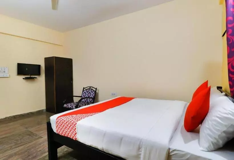 Hotelli Oyo 65533 Elite Suites