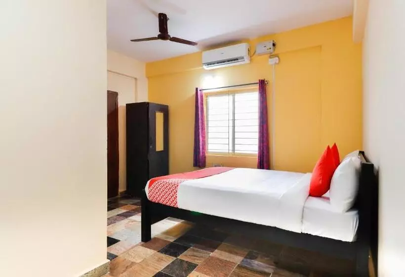 Hotelli Oyo 65533 Elite Suites