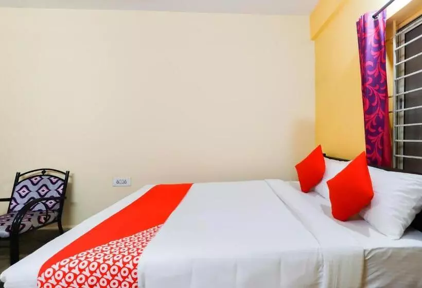 Hotelli Oyo 65533 Elite Suites
