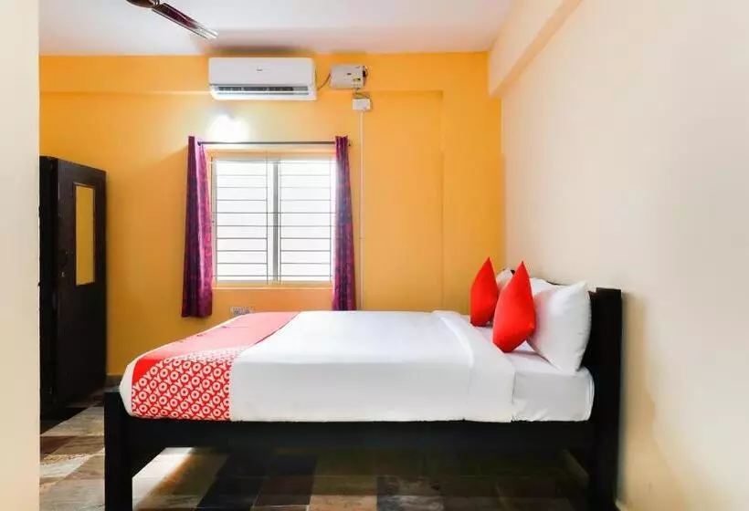 Hotelli Oyo 65533 Elite Suites