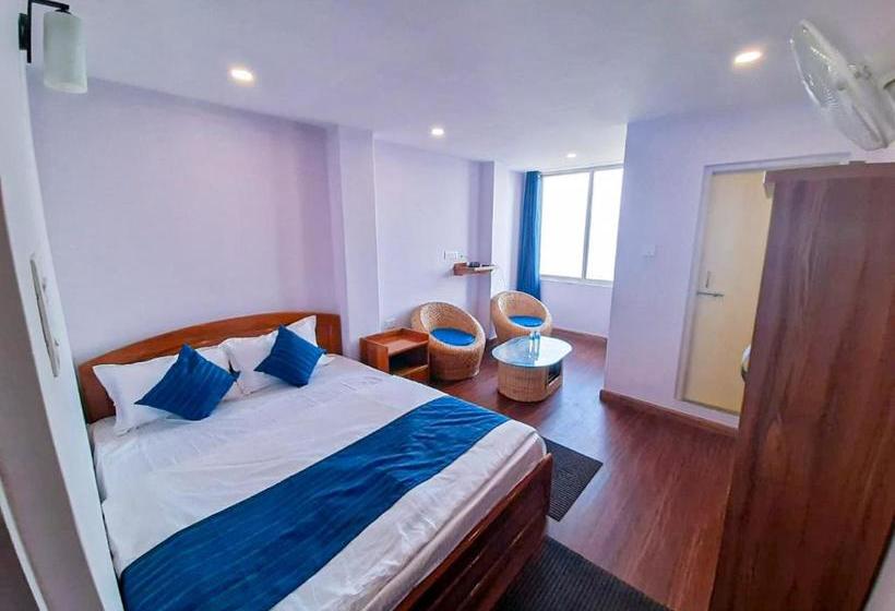 ホテル Arms Near Sumi Boys School