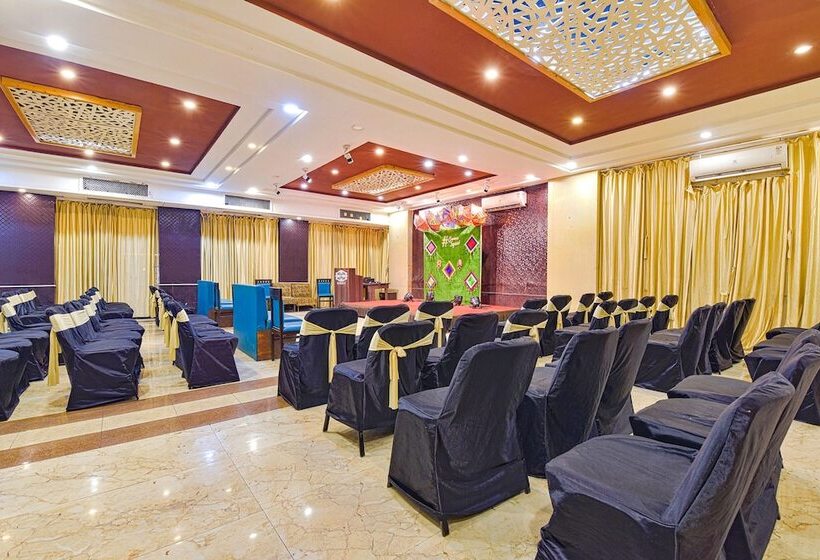 Fabhotel Telikos Silver Amit Nagar