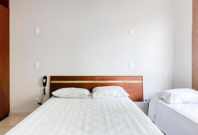 Отель Luar Plaza