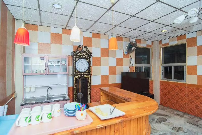 ホテル Oyo Phasuk