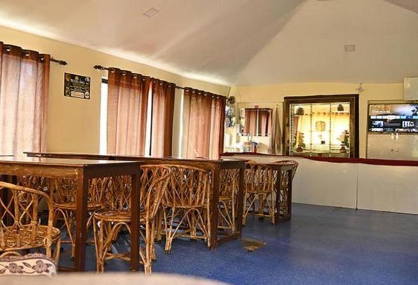 Fabexpress 180 Degree Resort