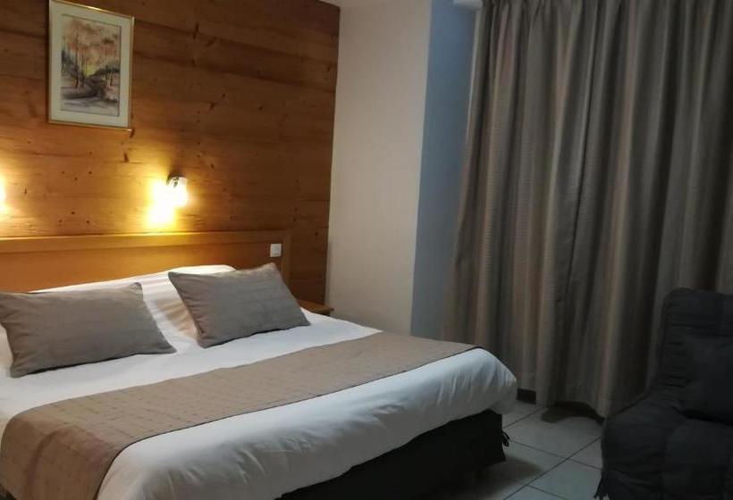 בית מלון כפרי Hôtel Restaurant Les Tilleuls