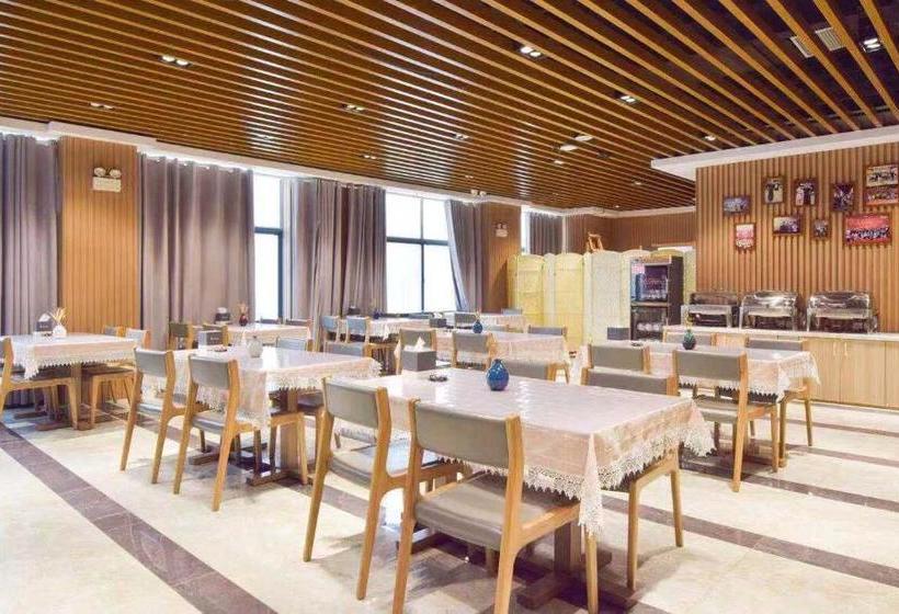 Отель Lehu Boutique