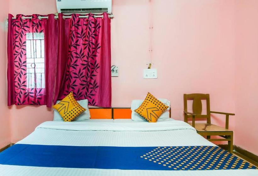 Hotel Spot On 67211 Gokul