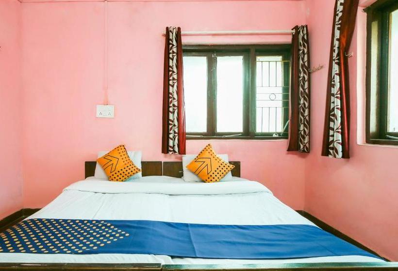 Hotel Spot On 67211 Gokul