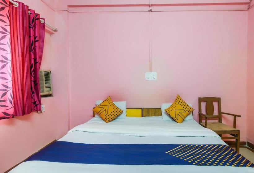 Hotel Spot On 67211 Gokul