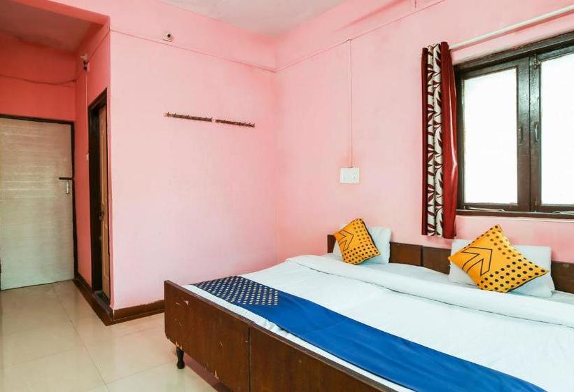 Hotel Spot On 67211 Gokul