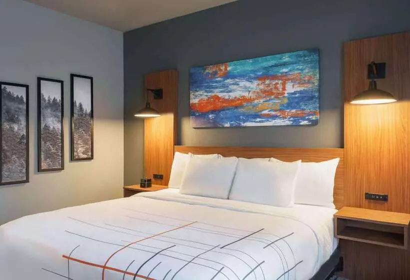 هتل La Quinta Inn & Suites By Wyndham Springfield