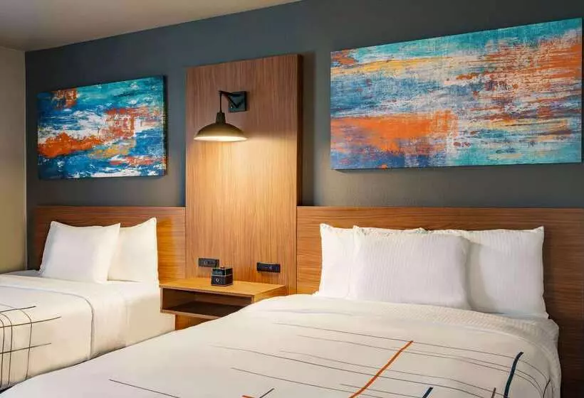 هتل La Quinta Inn & Suites By Wyndham Springfield