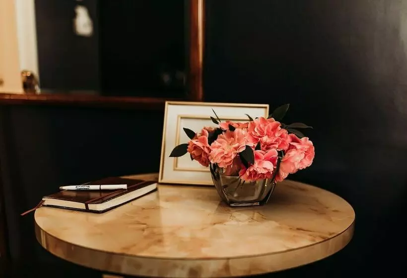 酒店 The Rochester Inn