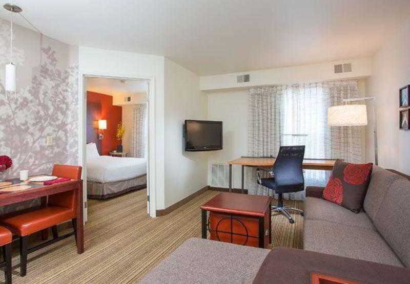 Residence Inn Phoenix Glendale/peoria