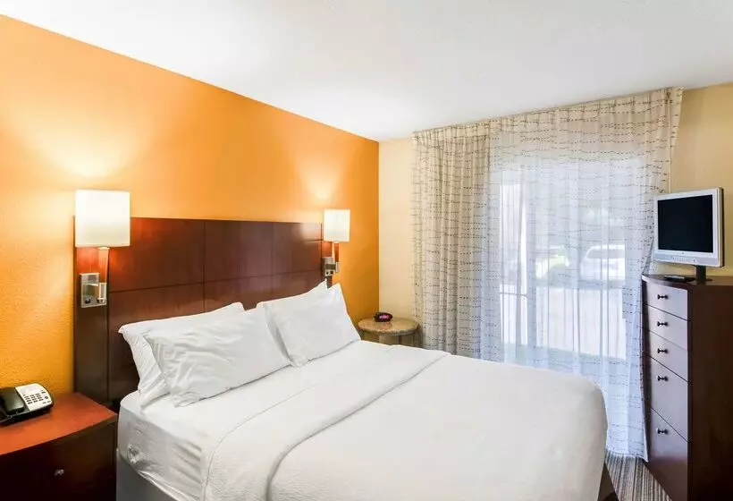 Avia Residences On Research Extended Stay