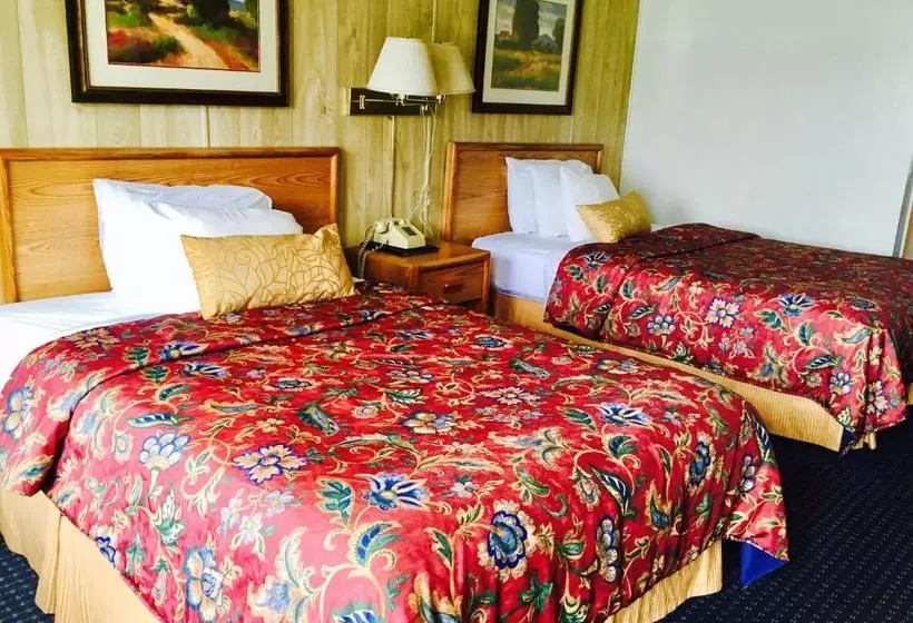 Мотель River Inn