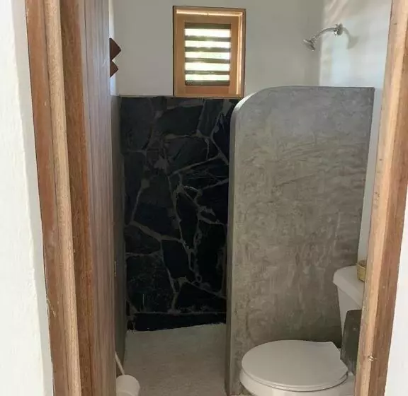 هاستل Valhalla Beach House