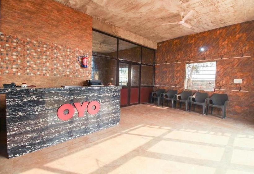 호텔 Capital O 63168 Jn Plaza  & Restaurant