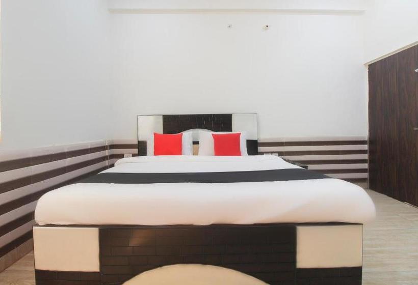 호텔 Capital O 63168 Jn Plaza  & Restaurant