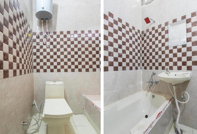 호텔 Capital O 63168 Jn Plaza  & Restaurant