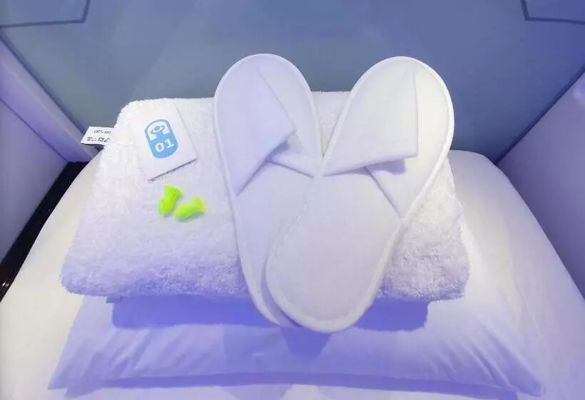 هتل کپسول Capsule Hostels Tallinn