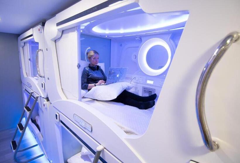 هتل کپسول Capsule Hostels Tallinn