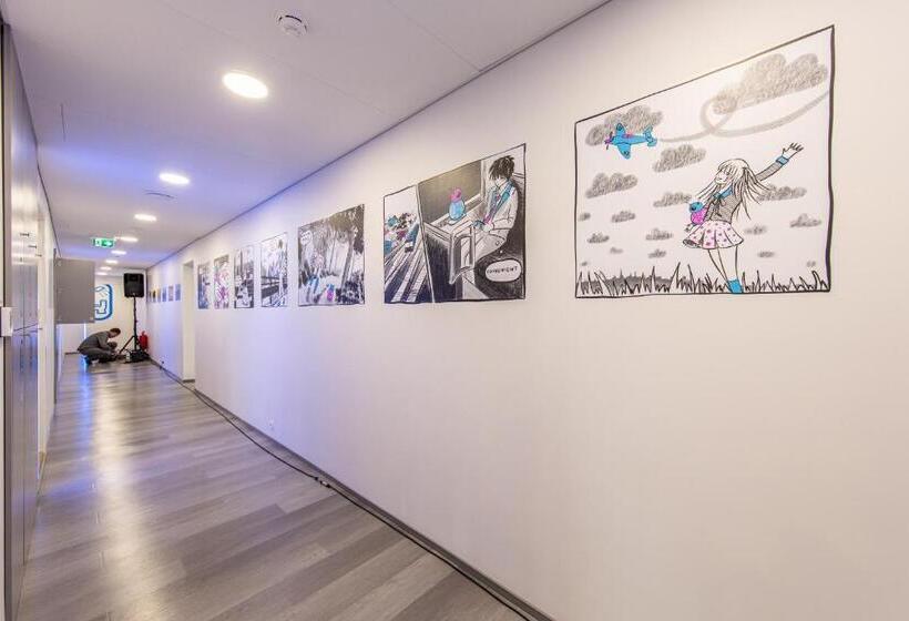 هتل کپسول Capsule Hostels Tallinn