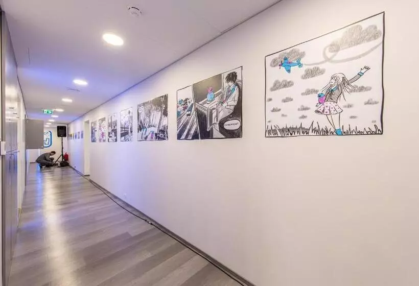 هتل کپسول Capsule Hostels Tallinn