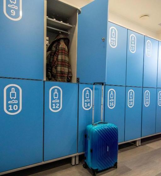 هتل کپسول Capsule Hostels Tallinn