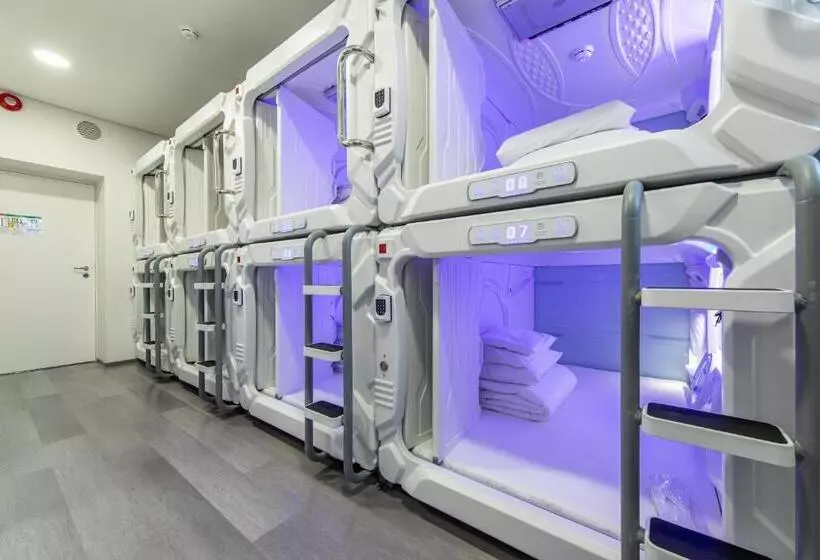 هتل کپسول Capsule Hostels Tallinn