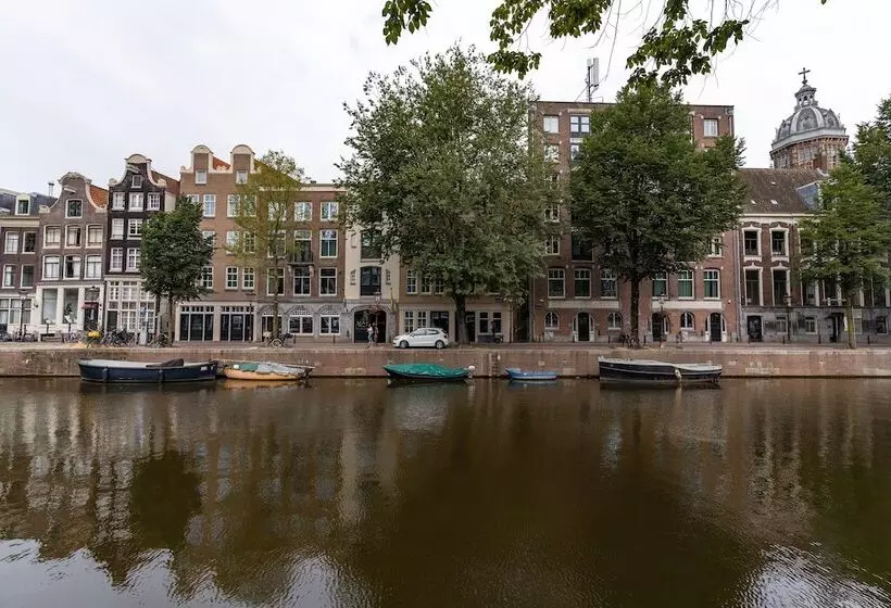 هتل Mai Amsterdam