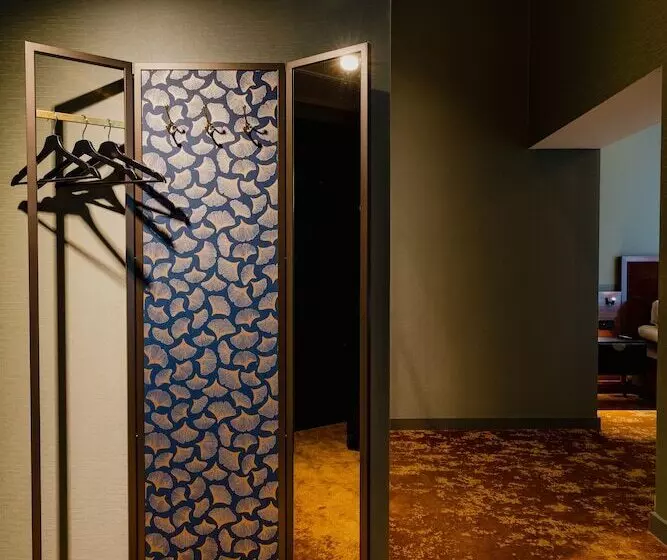 هتل Mai Amsterdam