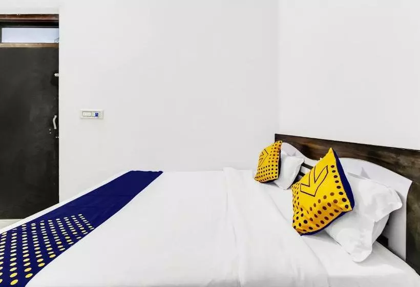 هتل Spot On 62490 Shri Ganesh Guest House