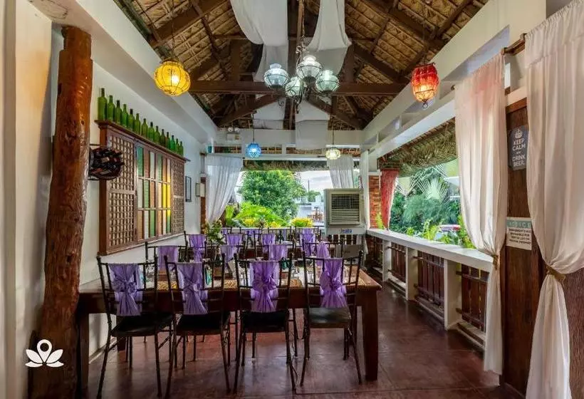 هتل Zen Rooms Casa Lorenzo Legazpi
