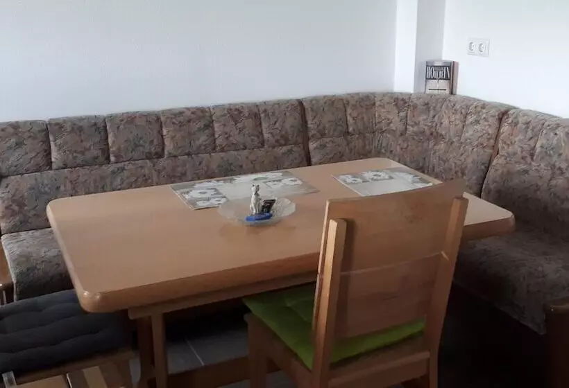 Majatalo Privatzimmer Popp Hessenauer