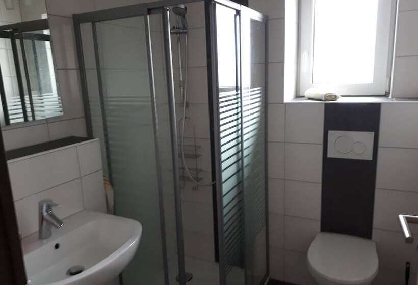 Pensionat Privatzimmer Popp Hessenauer