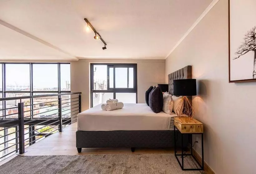 Urban Artisan Luxury Suites By Totalstay