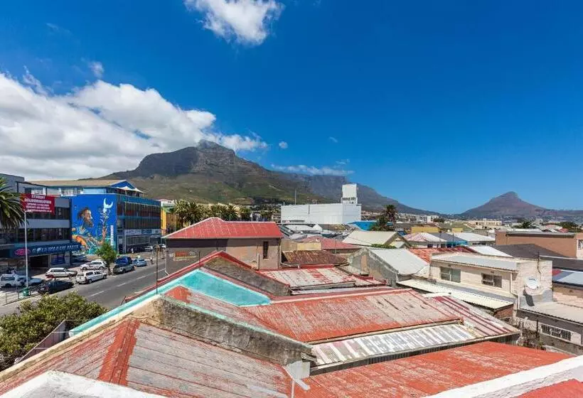 Urban Artisan Luxury Suites By Totalstay