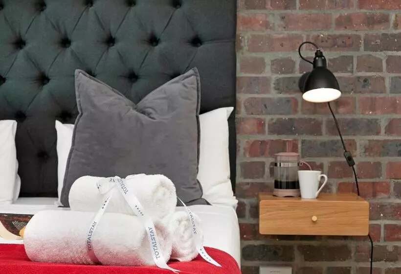 Urban Artisan Luxury Suites By Totalstay